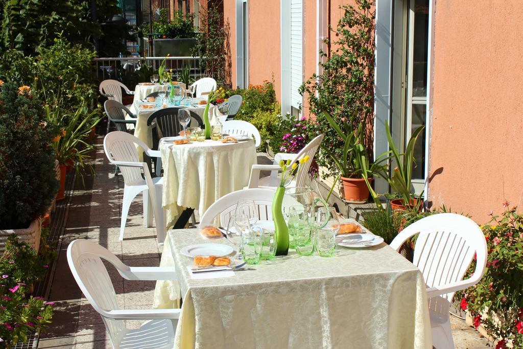Hotel Falisco Fabrica di Roma Exterior photo